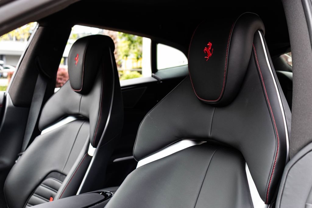 Certified 2025 Ferrari Purosangue AWD/4WD image 45