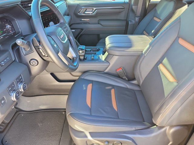 Used 2024 GMC Sierra 1500 AT4 w/ Technology Package image 12