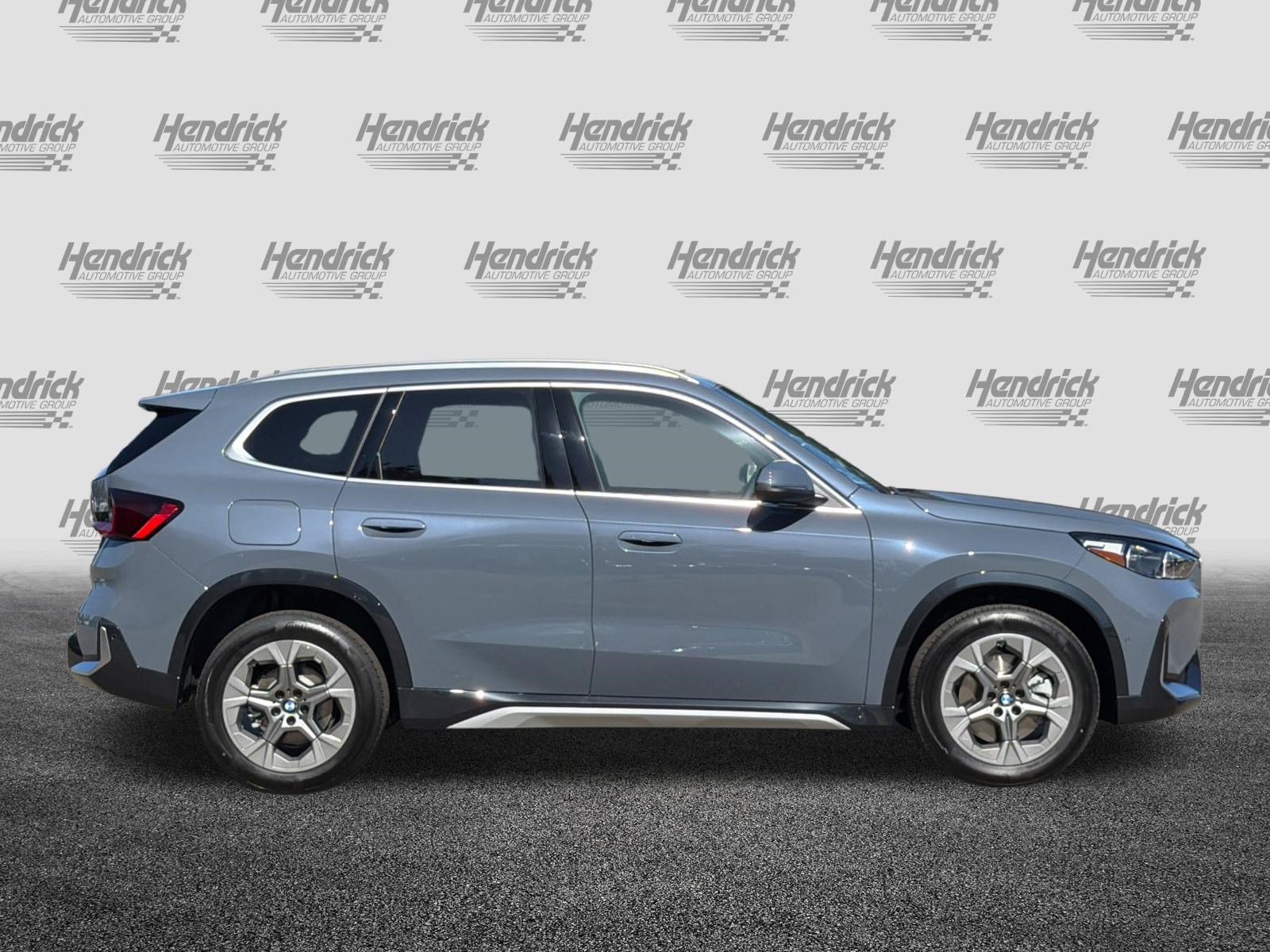 New 2026 BMW X1 xDrive28i w/ Convenience Package AWD/4WD image 3