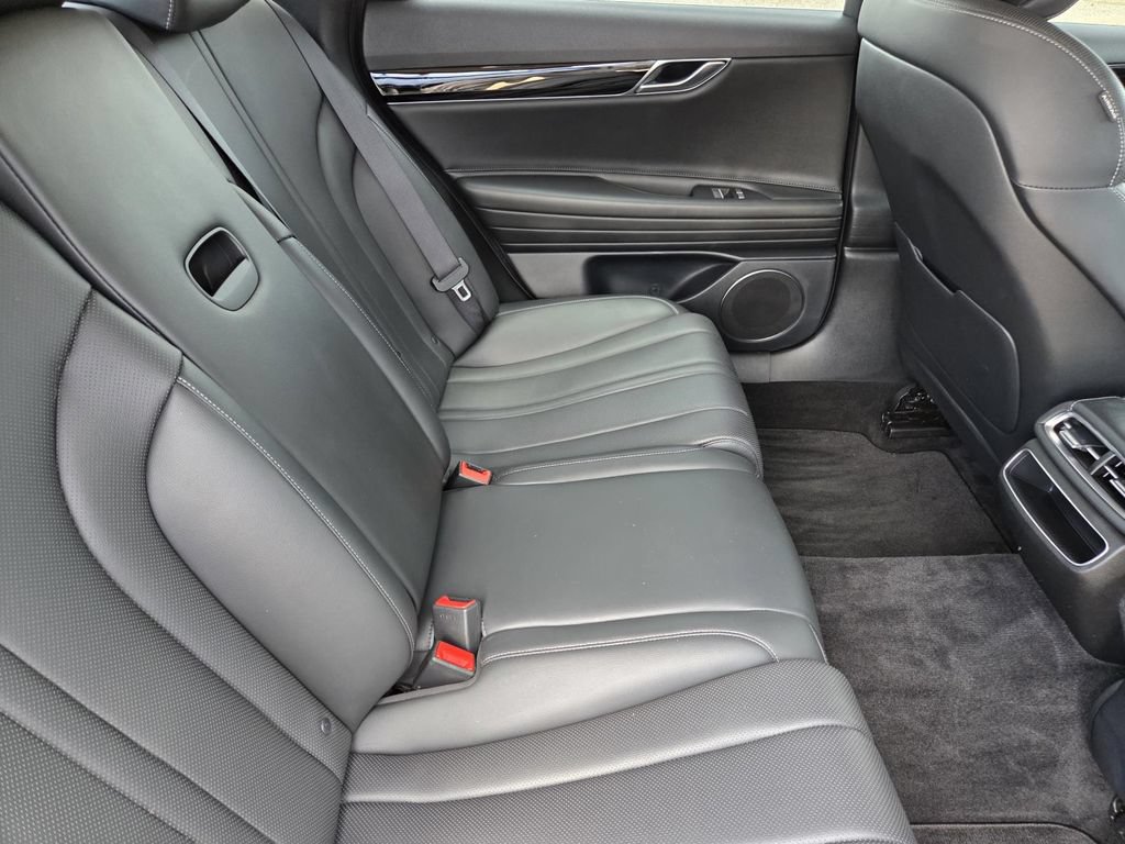 Used 2023 Genesis G80 2.5T AWD/4WD image 29