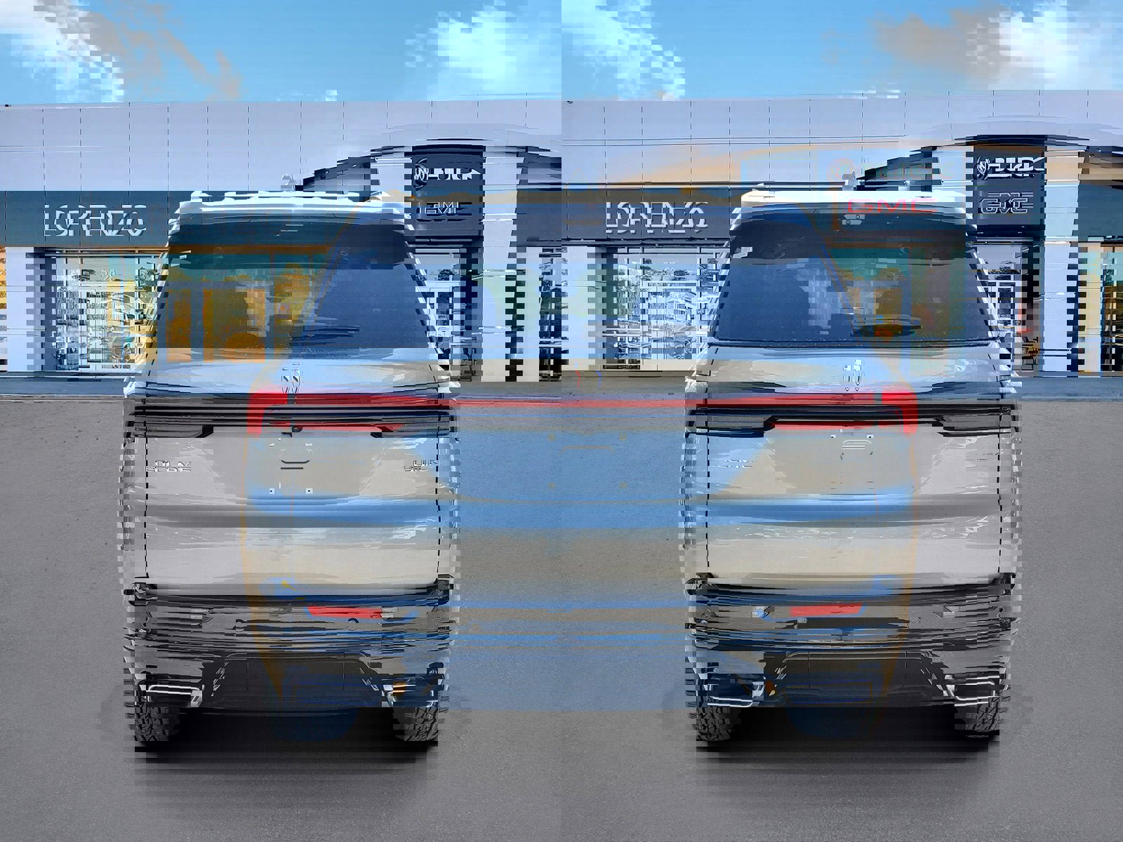 New 2026 Buick Enclave Sport Touring w/ Power Package image 4