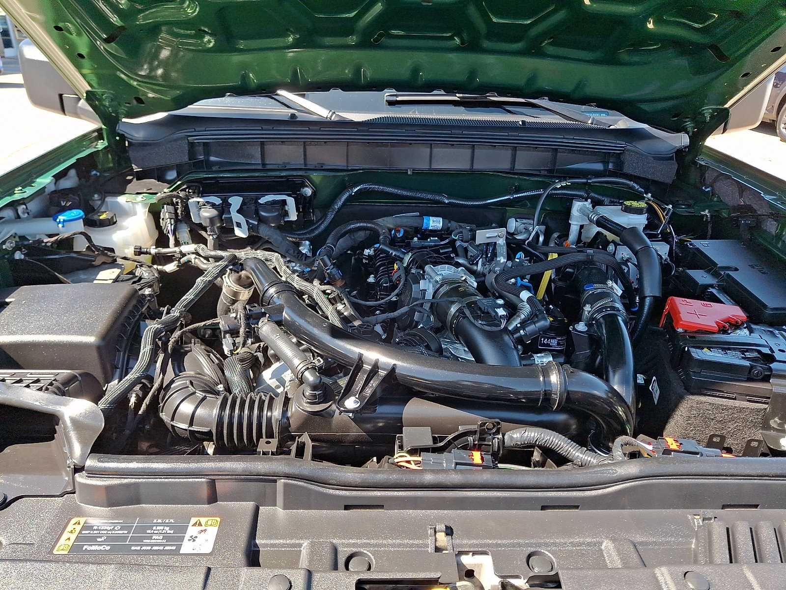 Certified 2025 Ford Bronco Outer Banks w/ Black Appearance Package image 27