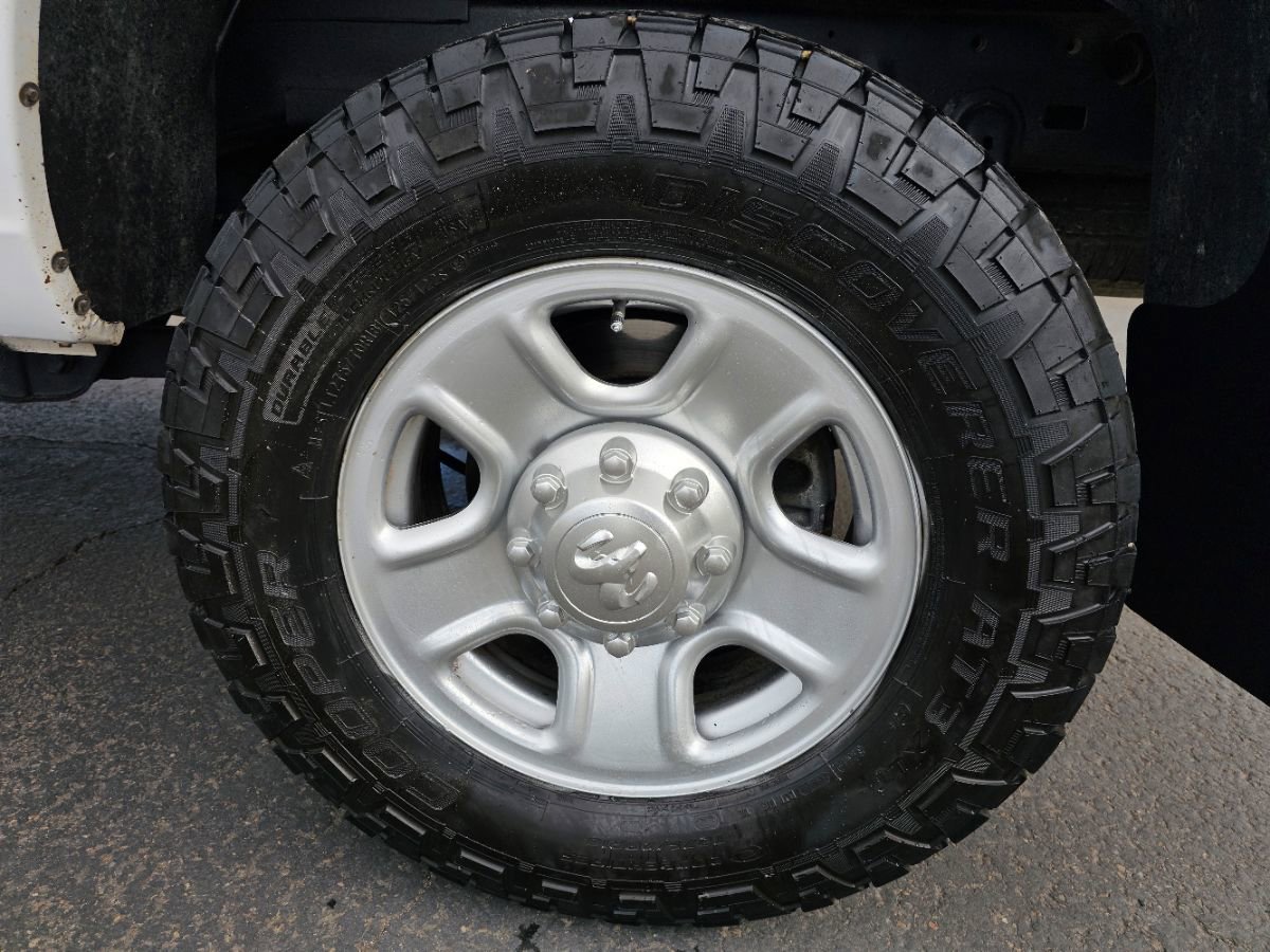 Used 2016 RAM 2500 Tradesman w/ Protection Group image 23