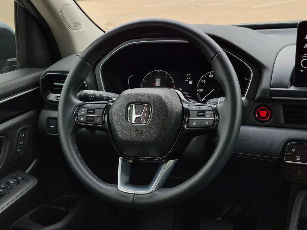 Used 2024 Honda Pilot Touring image 11