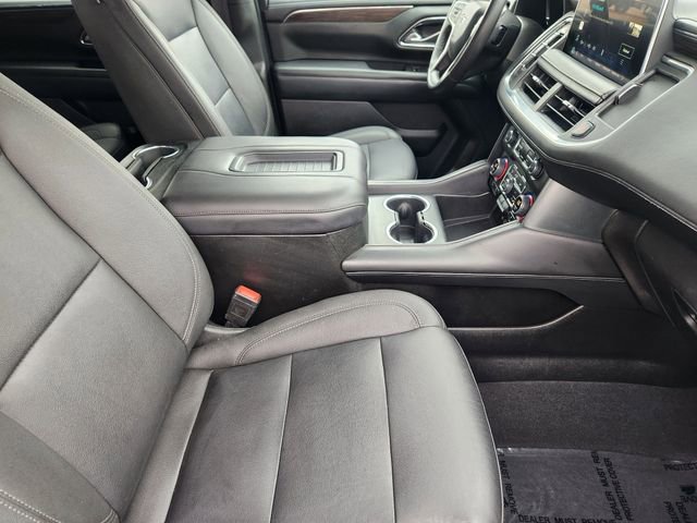 Used 2022 Chevrolet Suburban Z71 w/ Off-Road Capability Package AWD/4WD image 19