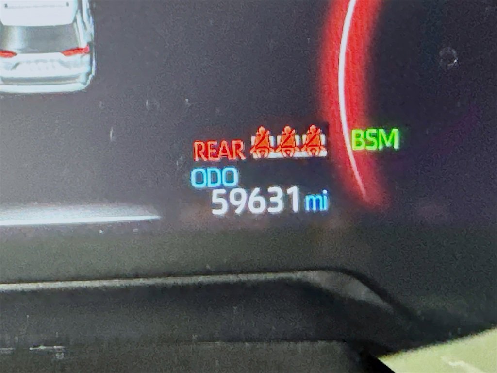 Used 2023 Toyota RAV4 XLE w/ Convenience Package image 32