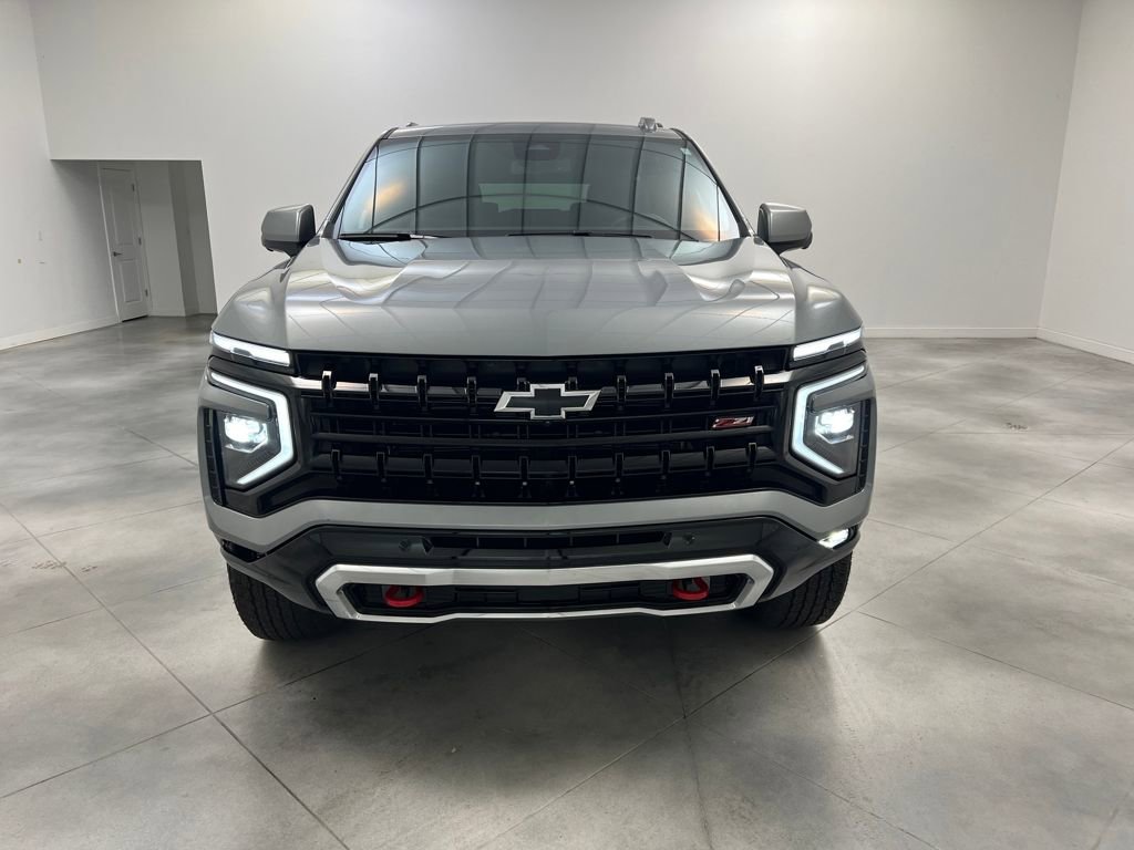 Used 2025 Chevrolet Tahoe Z71 image 2