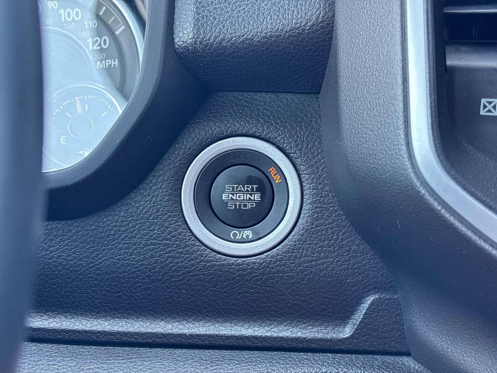 Used 2022 RAM 1500 Big Horn AWD/4WD image 23