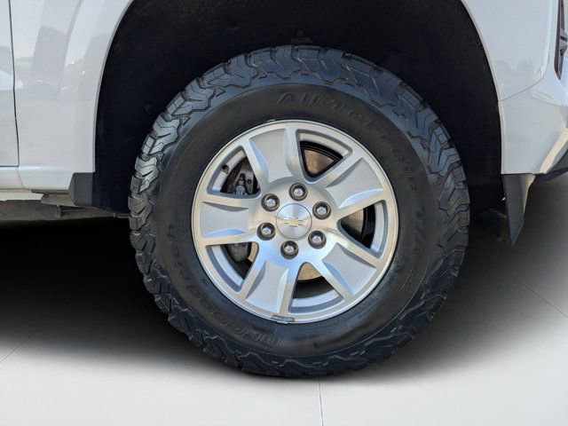 Used 2023 Chevrolet Colorado LT w/ LT Convenience Package II image 10