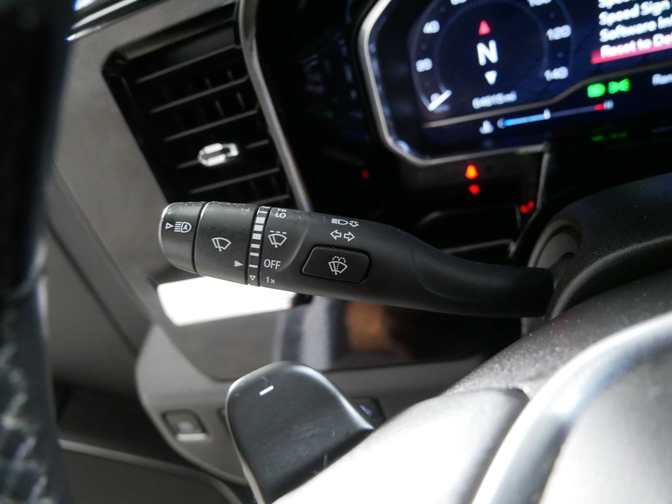 Used 2023 GMC Sierra 1500 SLT w/ SLT Premium Plus Package image 31