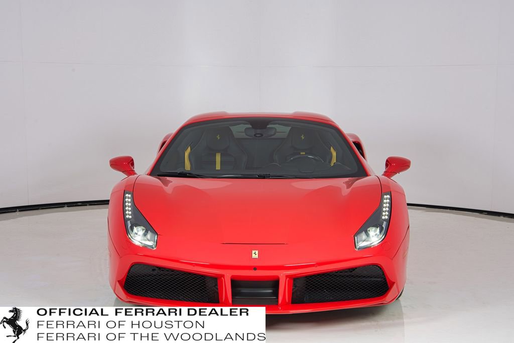 Used 2019 Ferrari 488 Spider image 30