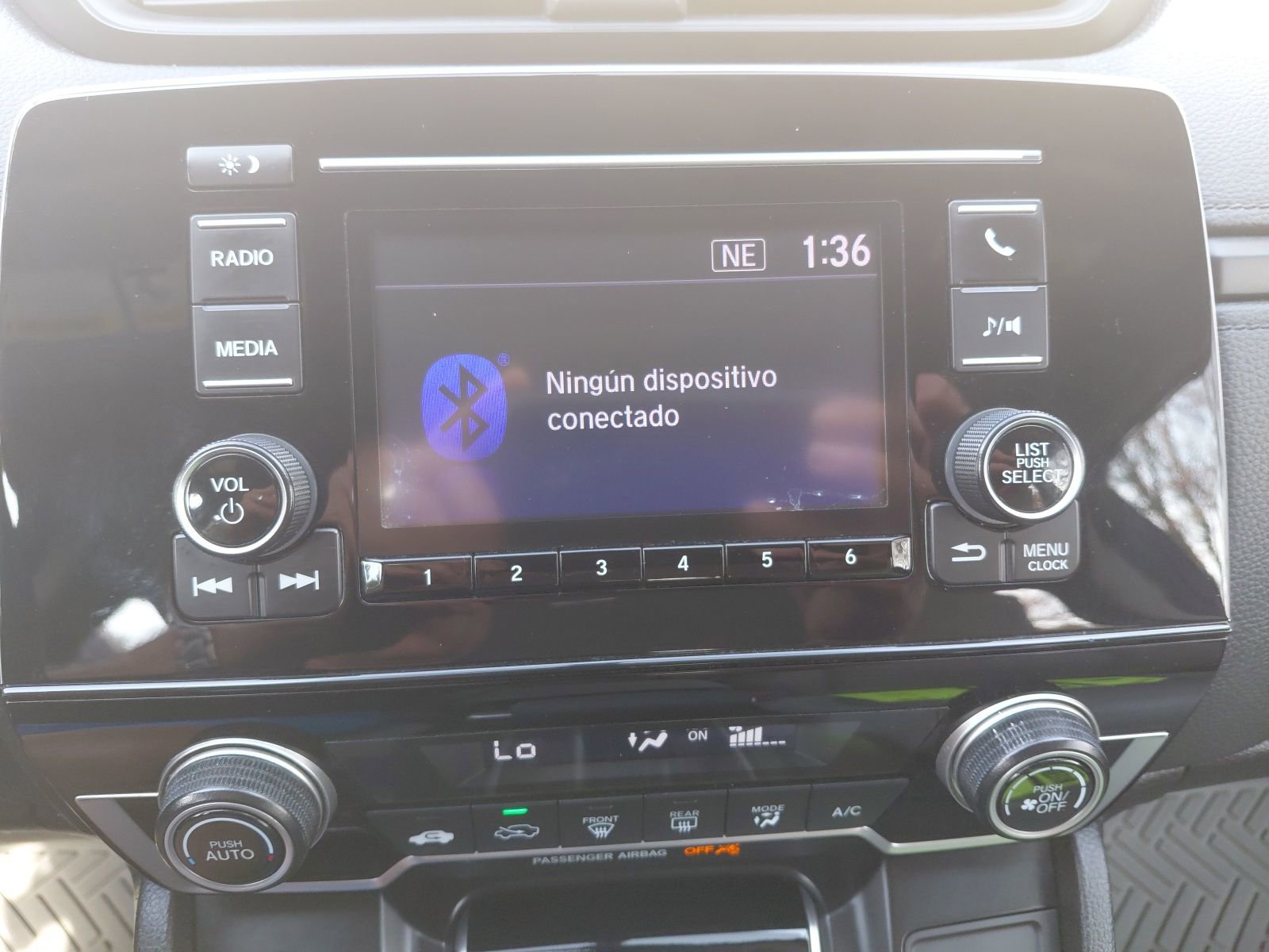 Used 2019 Honda CR-V LX image 9