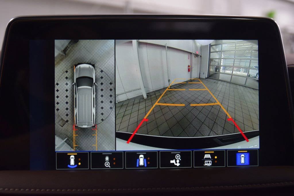 Used 2024 Chevrolet Suburban High Country AWD/4WD image 53