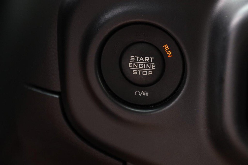 Used 2020 Jeep Wrangler Unlimited Rubicon AWD/4WD image 14
