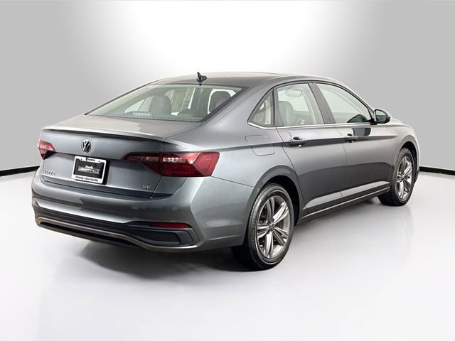 Used 2023 Volkswagen Jetta SE FWD image 13