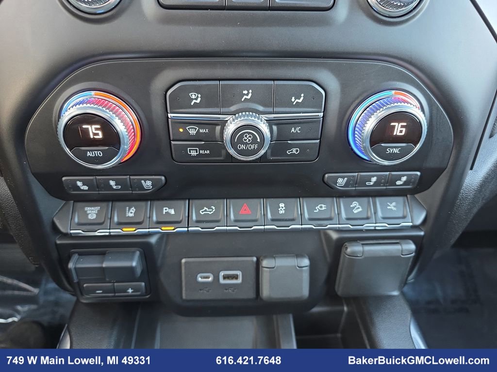 Used 2022 GMC Sierra 3500 AT4 w/ AT4 Premium Plus Package image 21