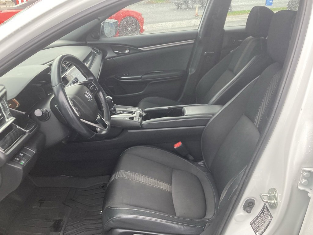 Used 2020 Honda Civic Sport image 9