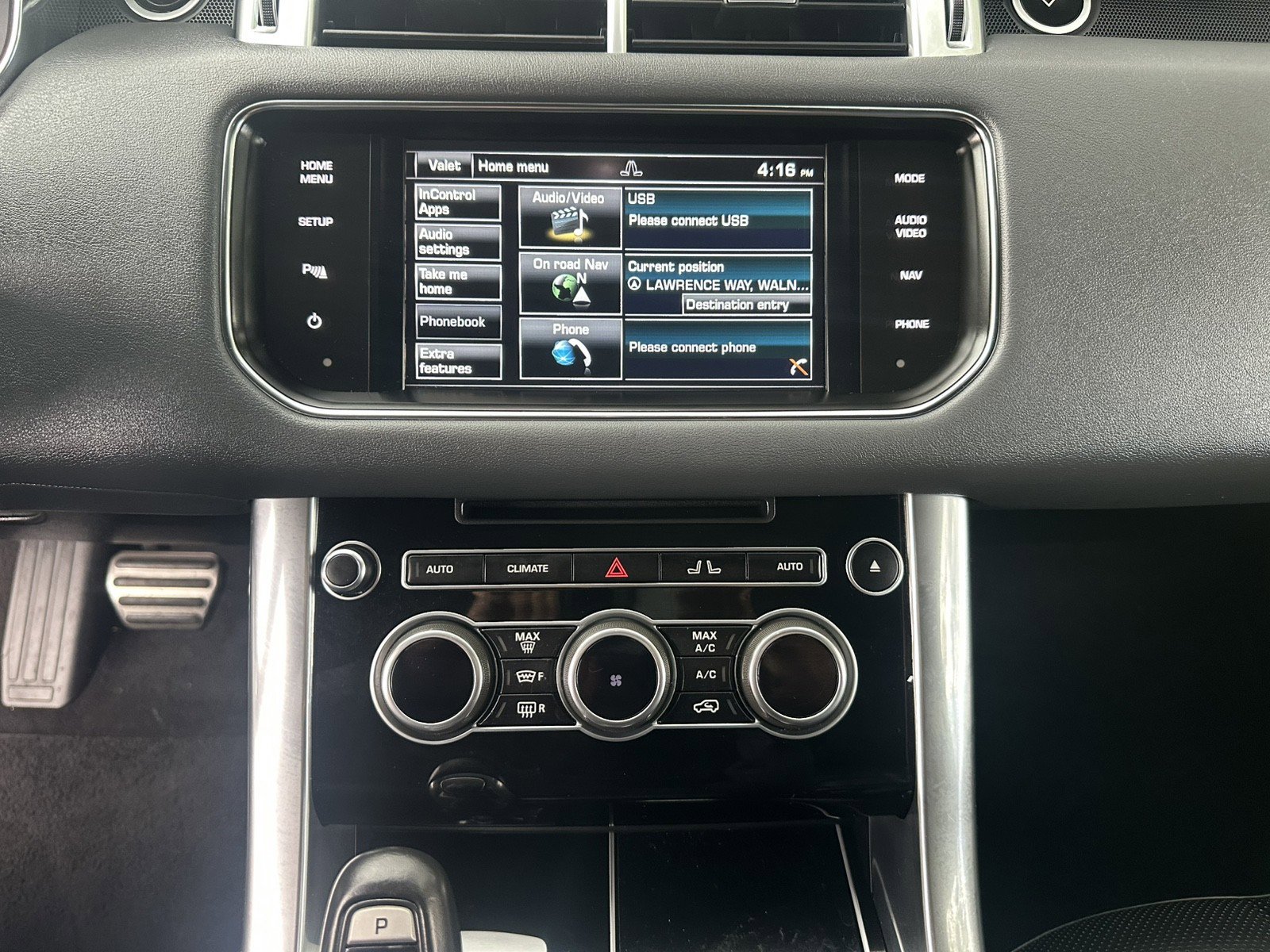 Used 2015 Land Rover Range Rover Sport Supercharged image 25