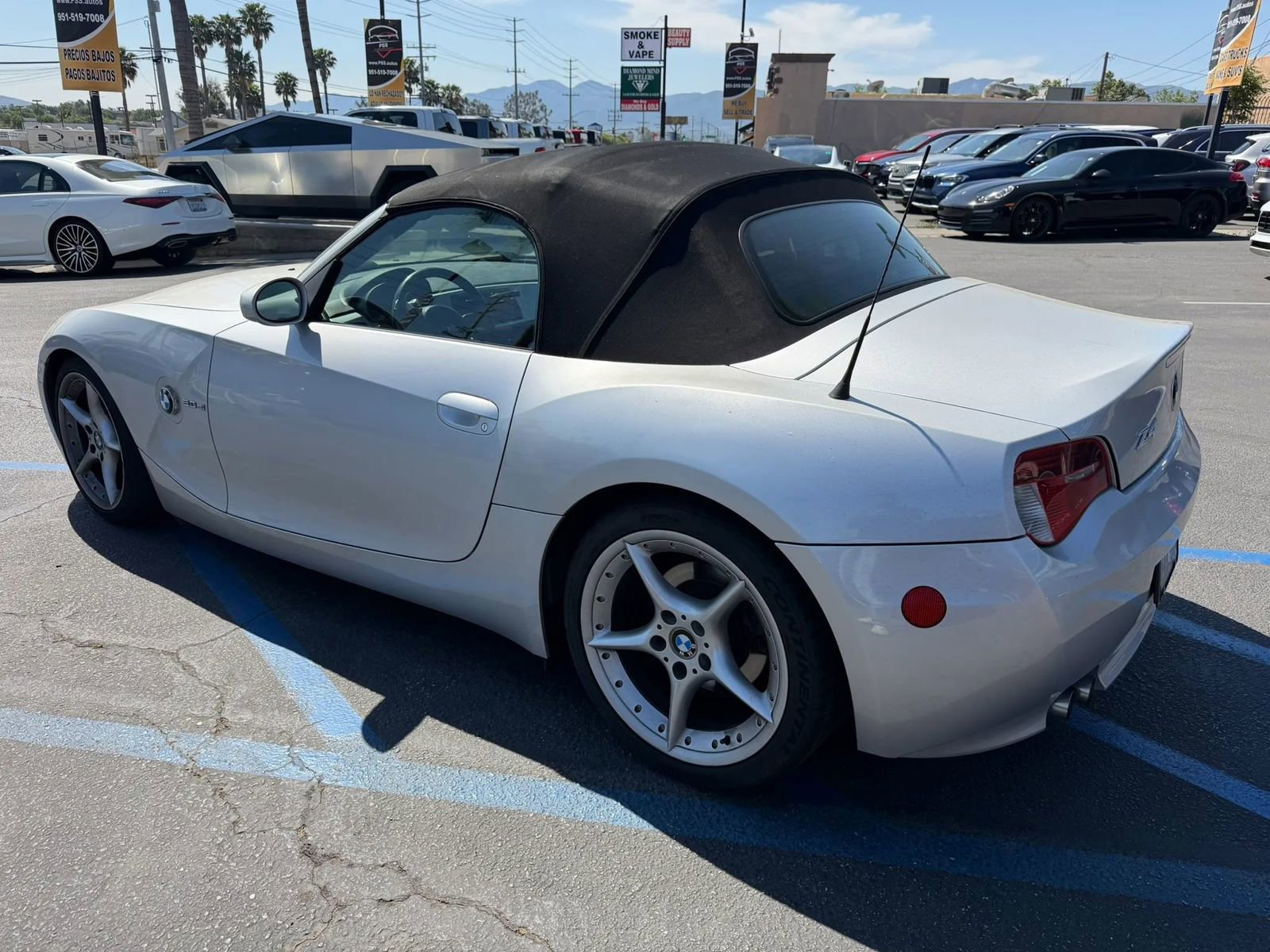 Used 2006 BMW Z4 3.0si image 6