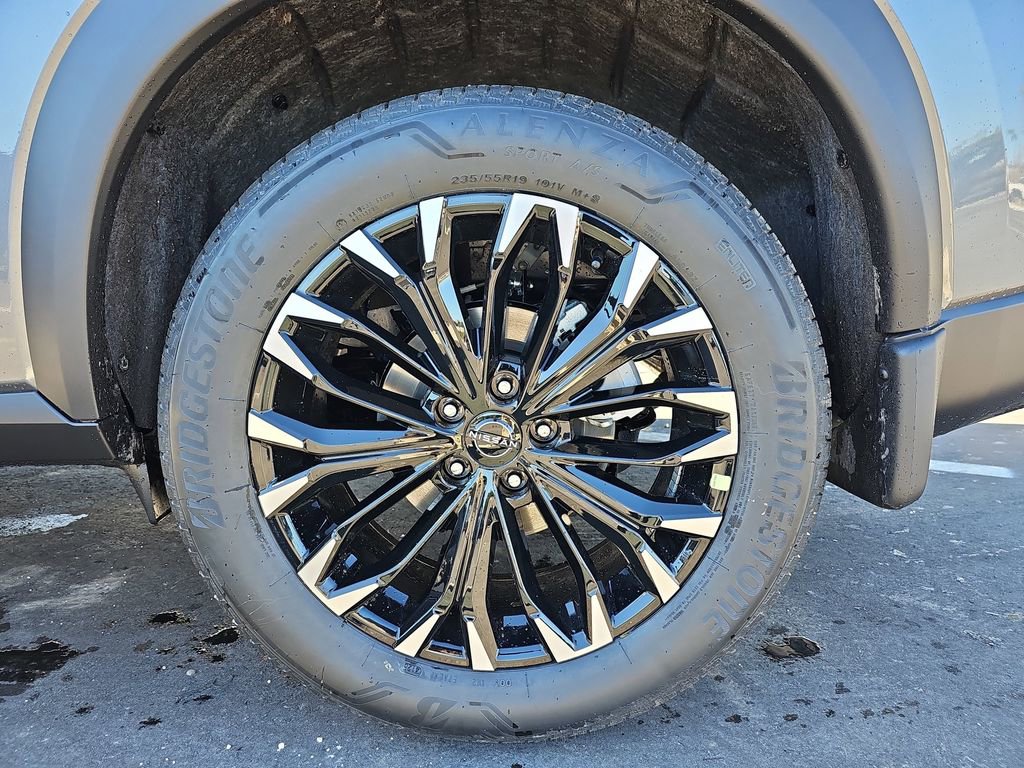 New 2026 Nissan Rogue Dark Armor FWD image 36