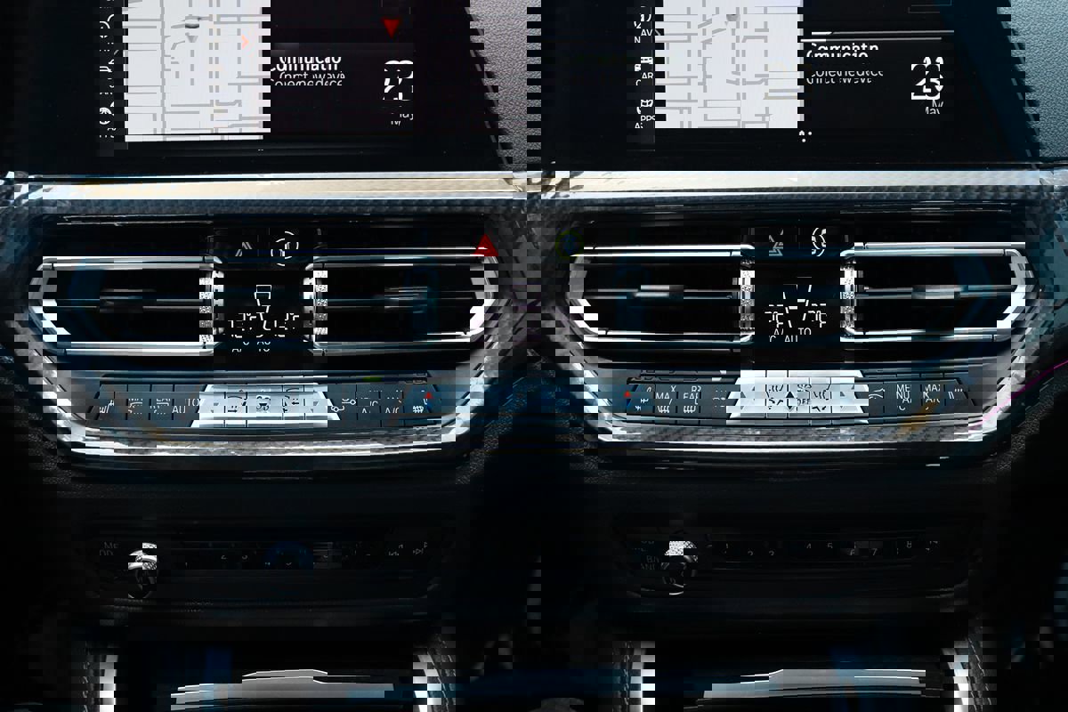 Used 2021 BMW 440i xDrive Coupe w/ Premium Package image 22