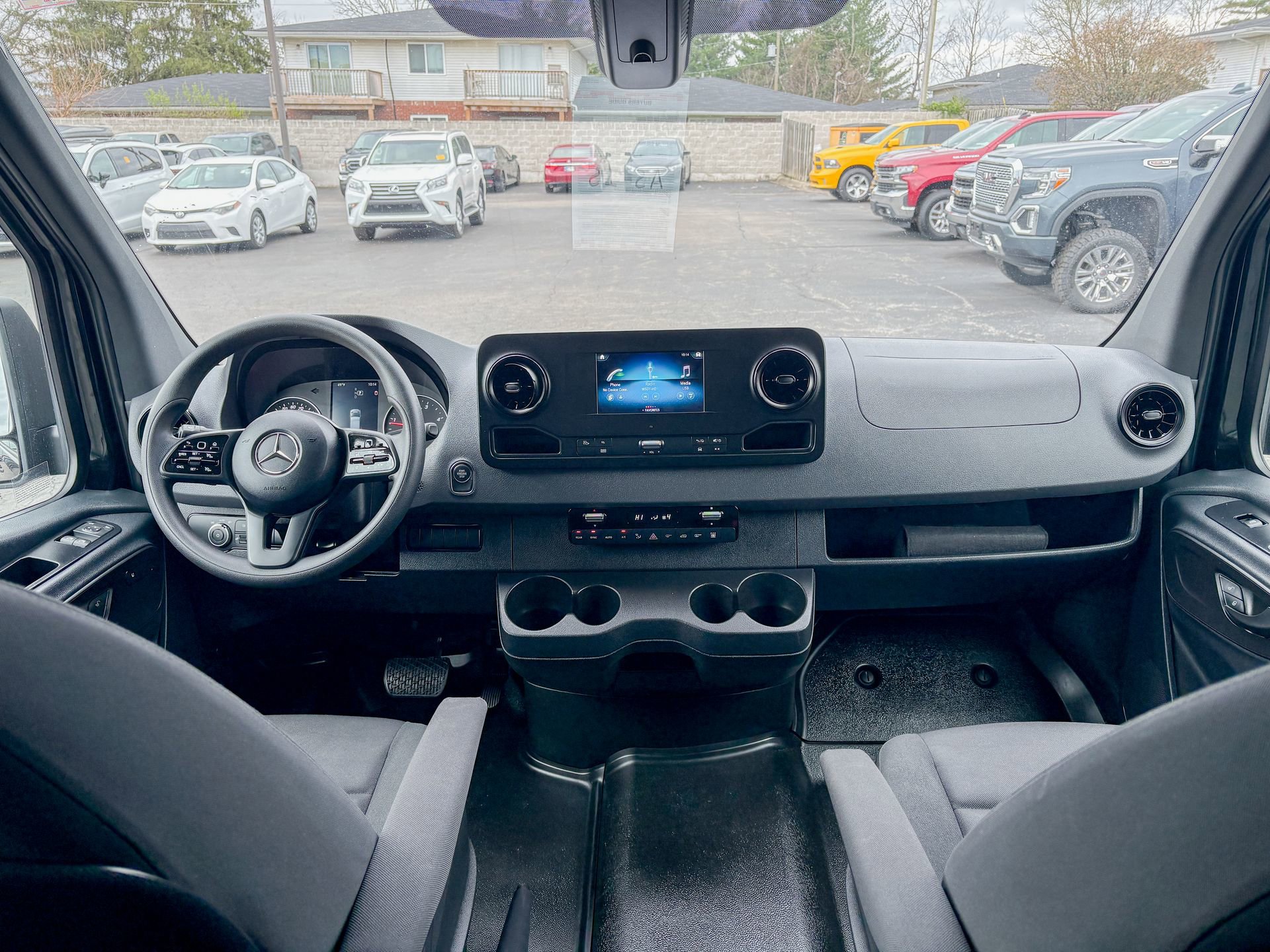Used 2024 Mercedes-Benz Sprinter 2500 image 6