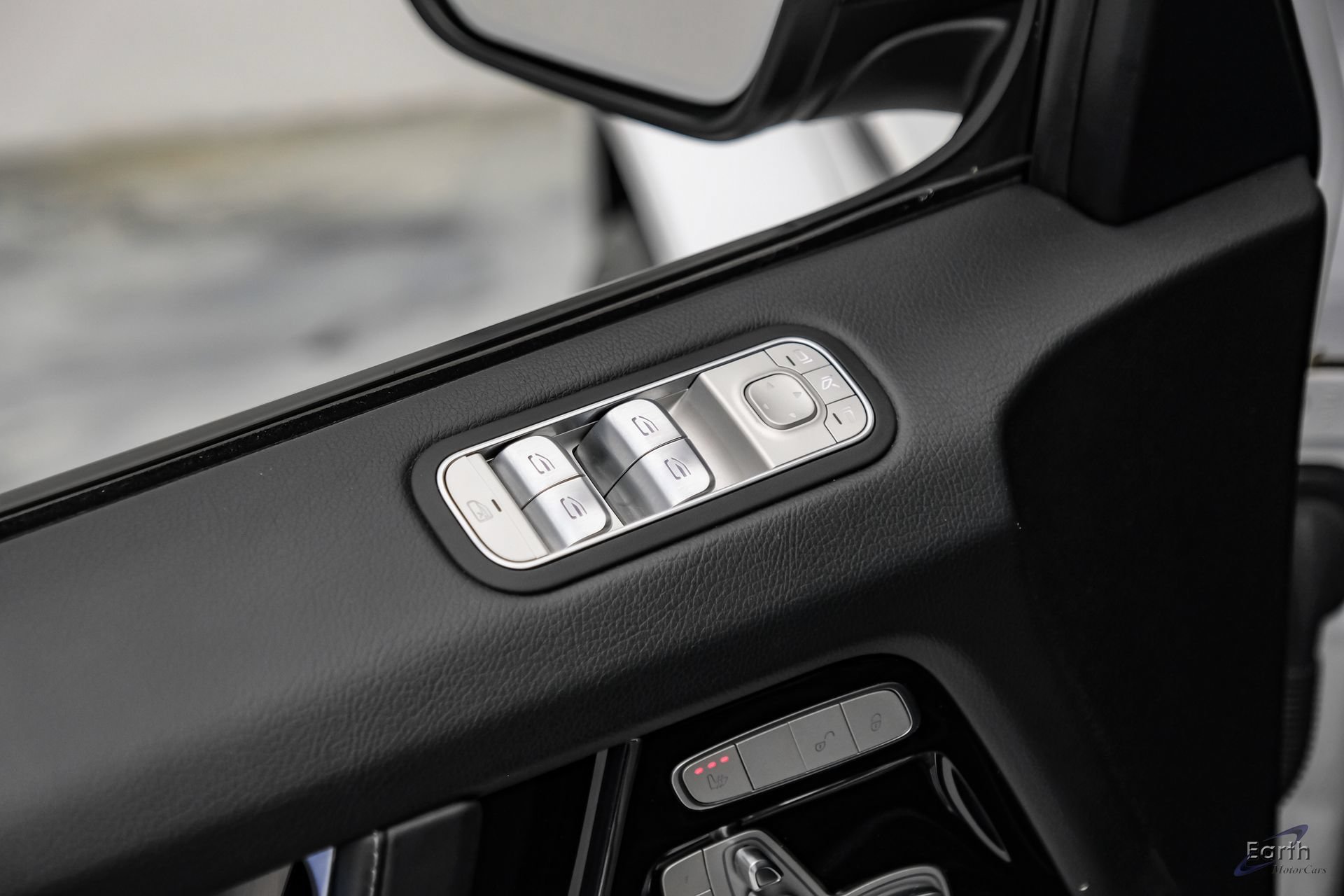 Used 2025 Mercedes-Benz G 550 w/ Exclusive Interior Package image 80