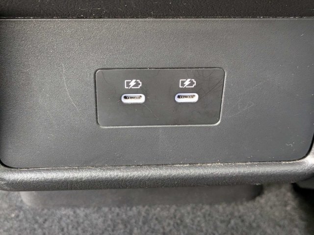 Used 2025 Nissan Rogue SV AWD/4WD image 19