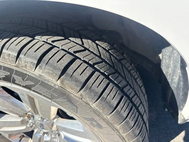 Used 2018 Ford F150 XLT w/ Equipment Group 302A Luxury AWD/4WD image 11