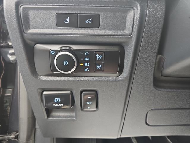 Used 2023 Ford Expedition Max Limited image 40