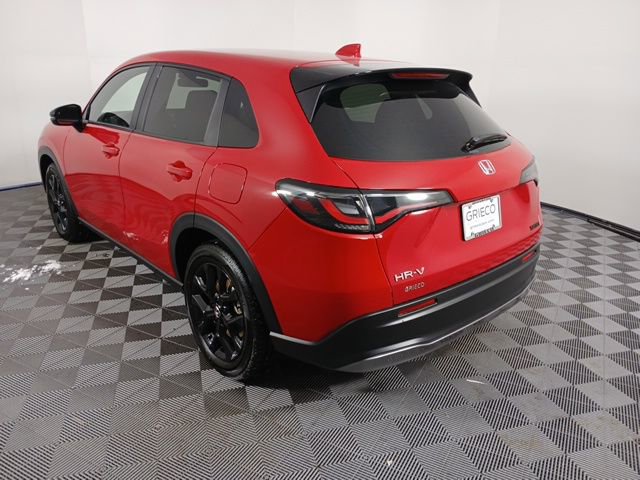 Certified 2025 Honda HR-V Sport image 5