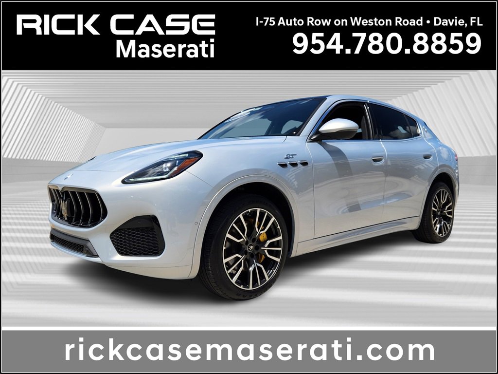 New 2024 Maserati Grecale GT
