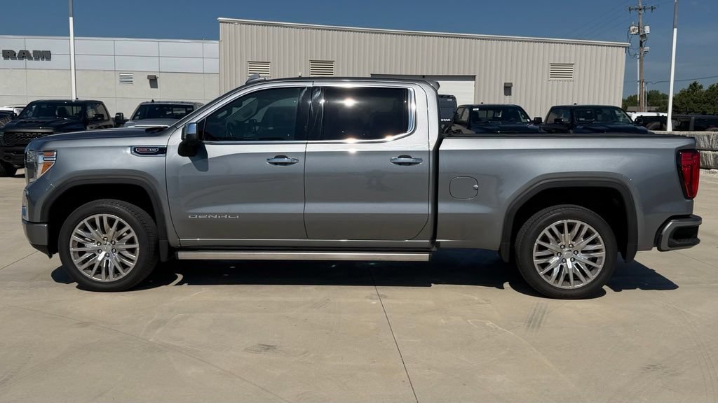 Used 2019 GMC Sierra 1500 Denali w/ Denali Ultimate Package AWD/4WD image 2