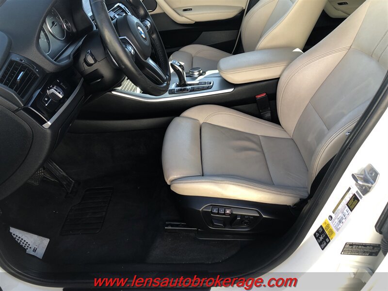 Used 2017 BMW X3 xDrive28i AWD/4WD image 11