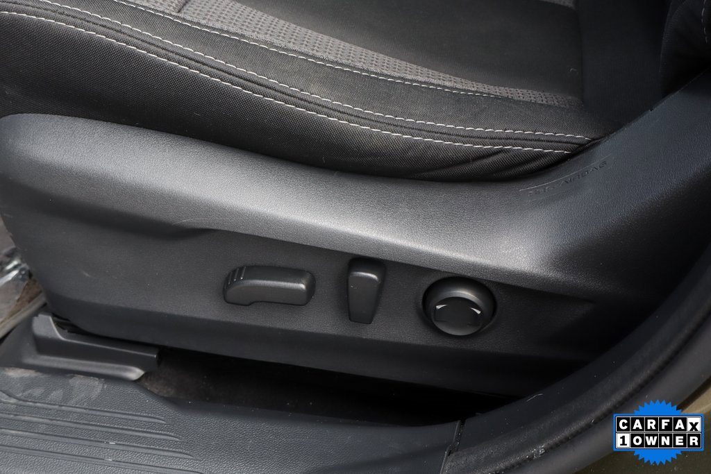 Used 2023 Subaru Outback Premium image 14