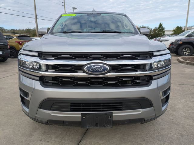 Used 2024 Ford Expedition Max Limited image 9