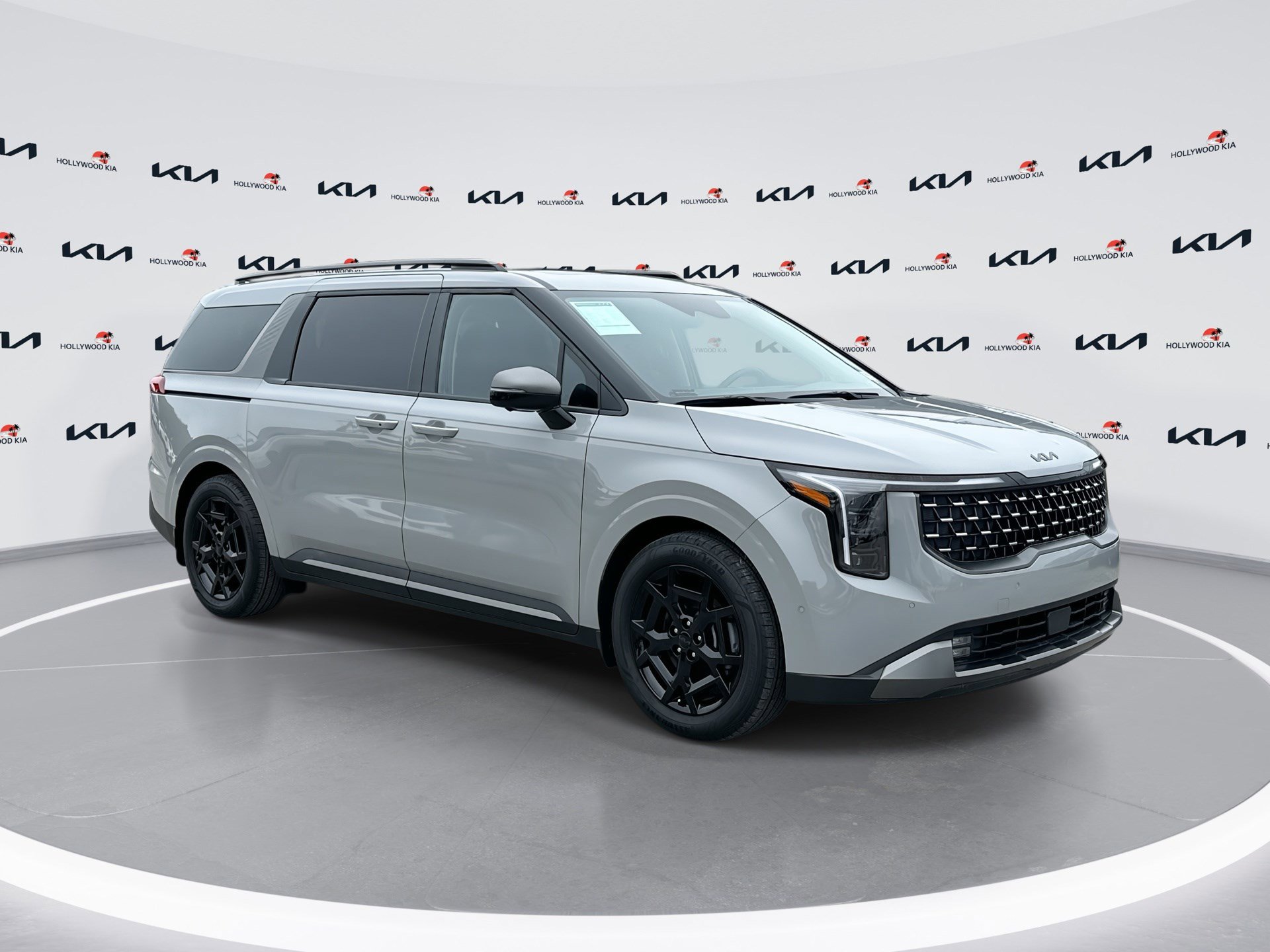 Certified 2025 Kia Carnival SX Prestige