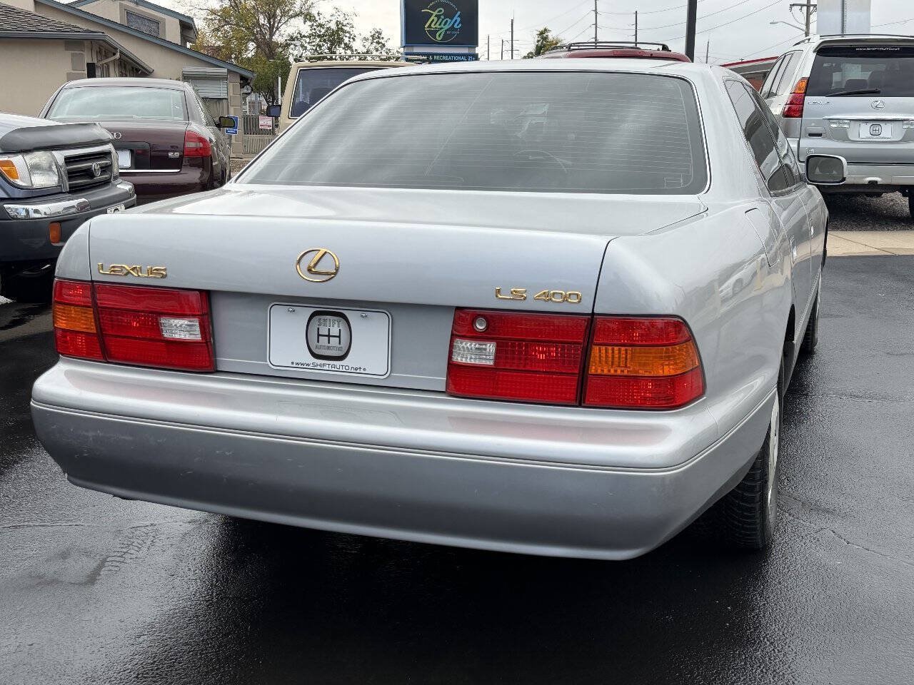 Used 1998 Lexus LS 400 RWD image 10