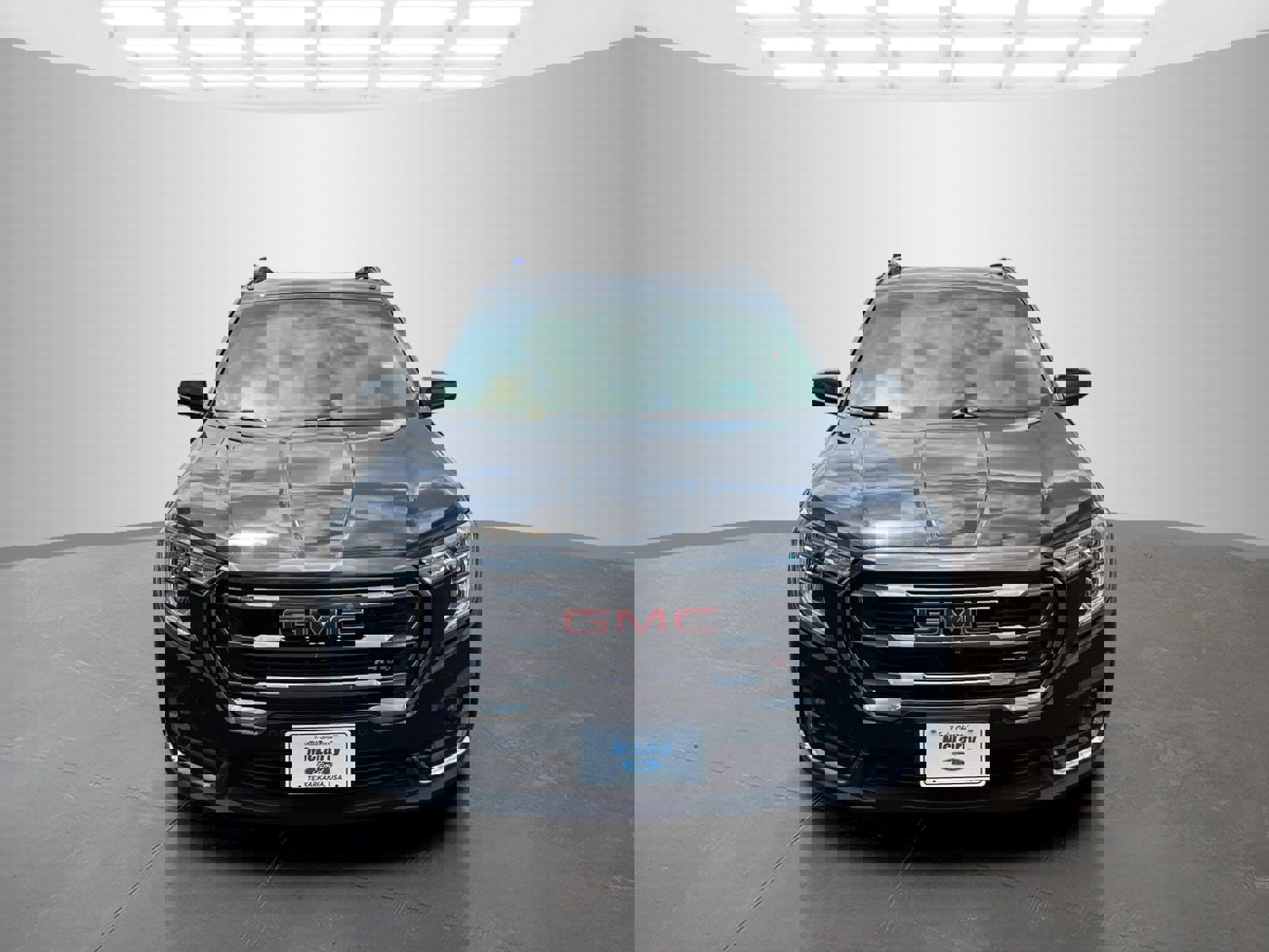 Used 2022 GMC Terrain AT4 w/ Infotainment Package II AWD/4WD image 2