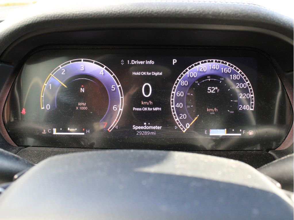 Used 2023 Jeep Grand Cherokee Limited AWD/4WD image 6