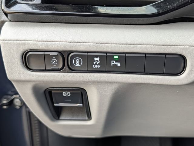 Used 2025 Acura MDX w/ Technology Package image 25