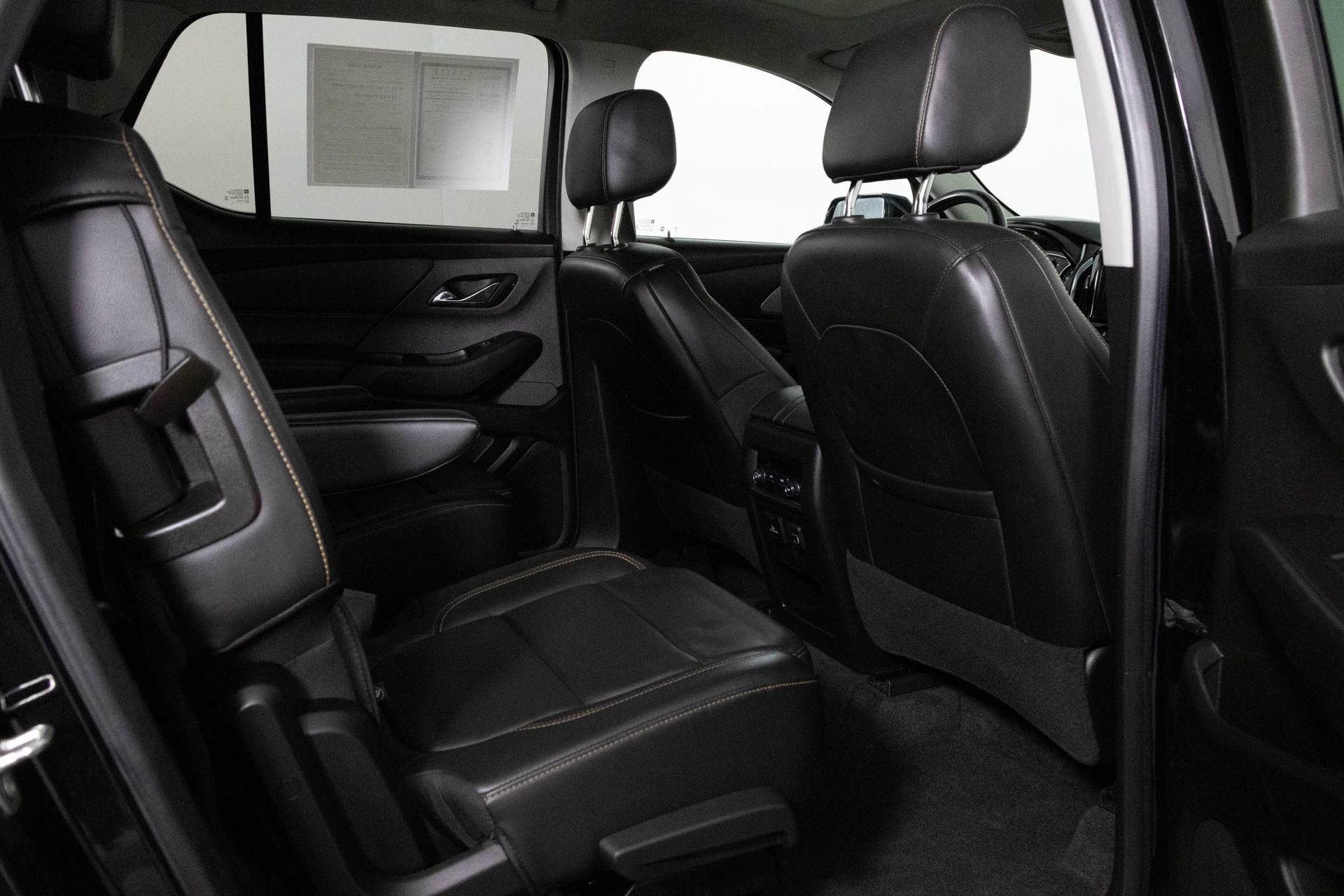 Used 2019 Chevrolet Traverse LT w/ LT Premium Package image 37