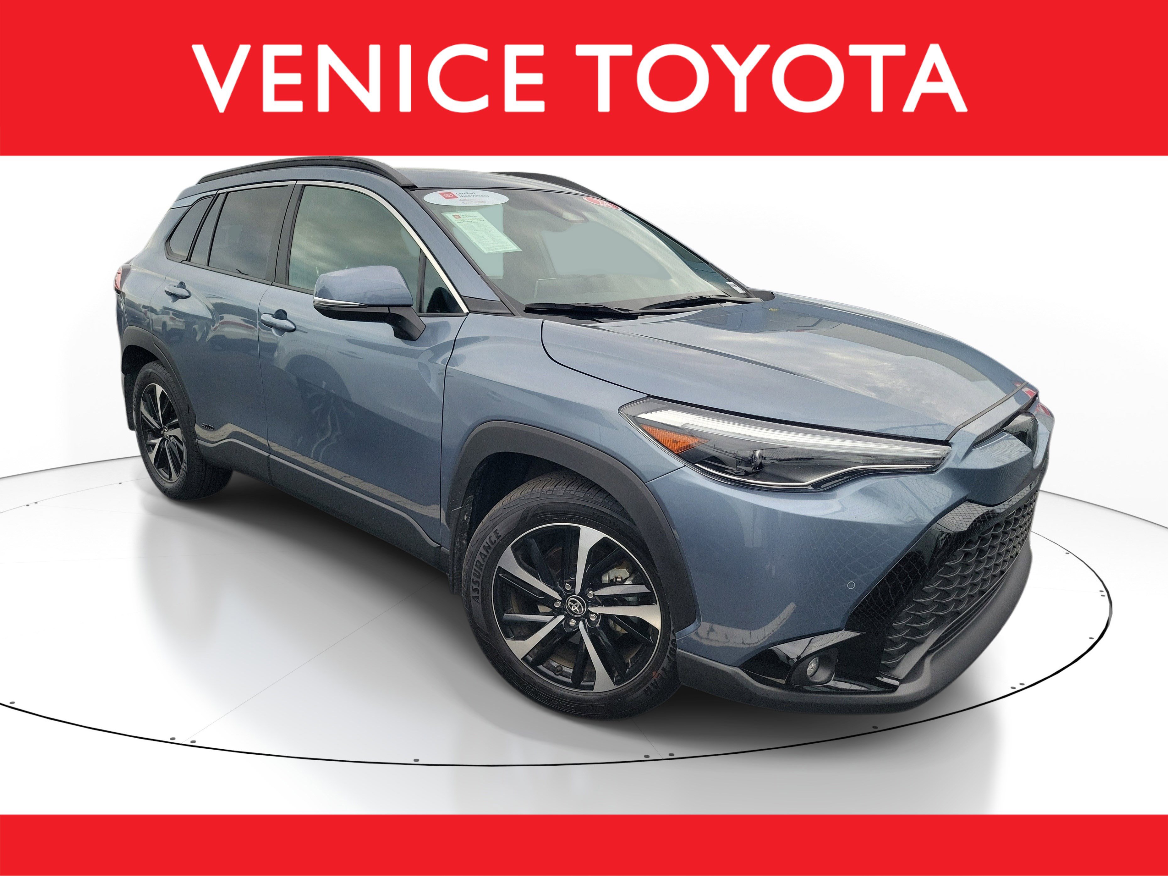 Used 2024 Toyota Corolla Cross AWD Hybrid w/ Convenience Package image 1