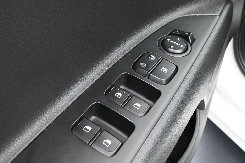 Used 2022 Kia Rio S w/ Technology Package FWD image 14