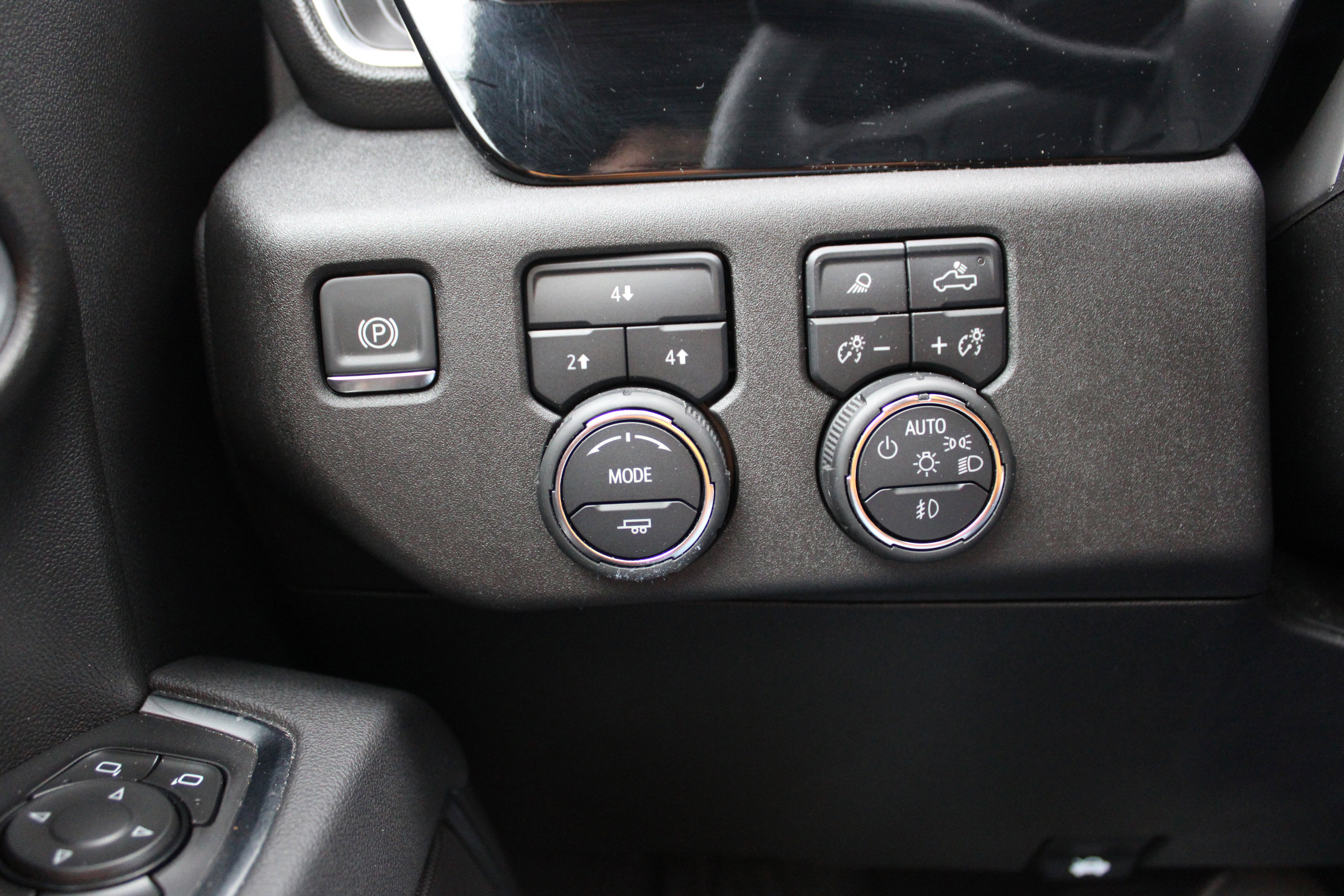 Used 2025 Chevrolet Silverado 2500 LT w/ All Star Edition image 23