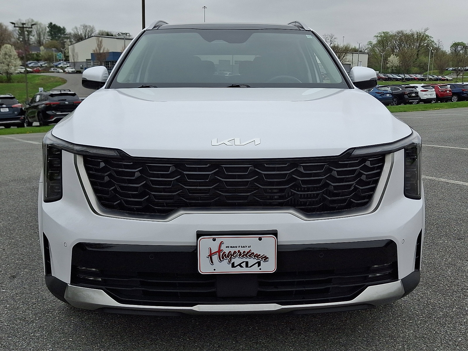 Used 2025 Kia Sorento EX w/ Panoramic Sunroof Package image 2