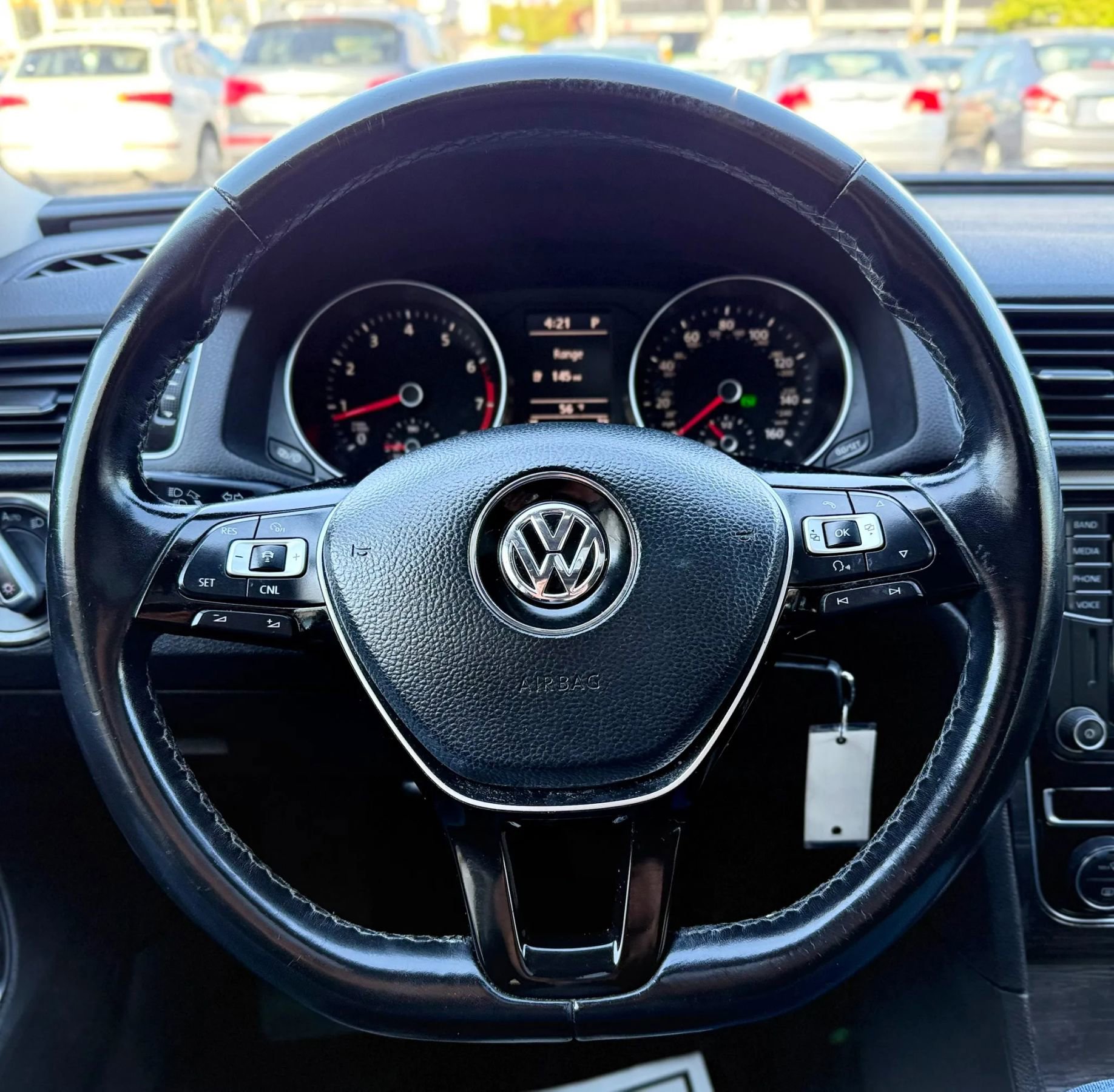 Used 2016 Volkswagen Passat 1.8T SE image 12