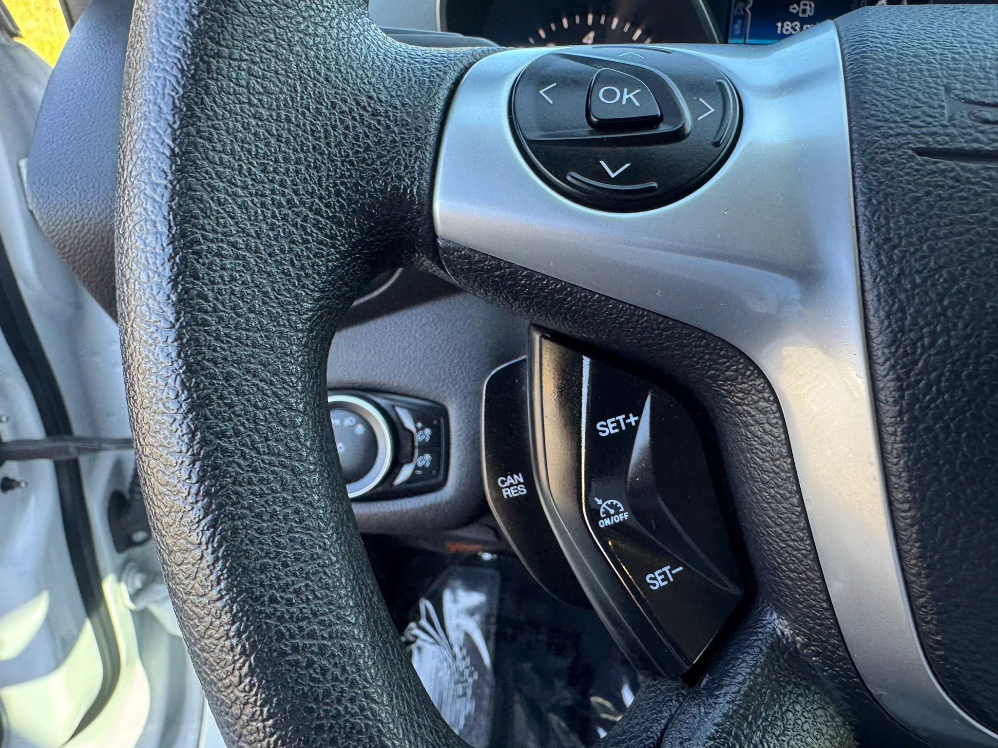 Used 2016 Ford Escape SE w/ SE Cold Weather Package AWD/4WD image 15