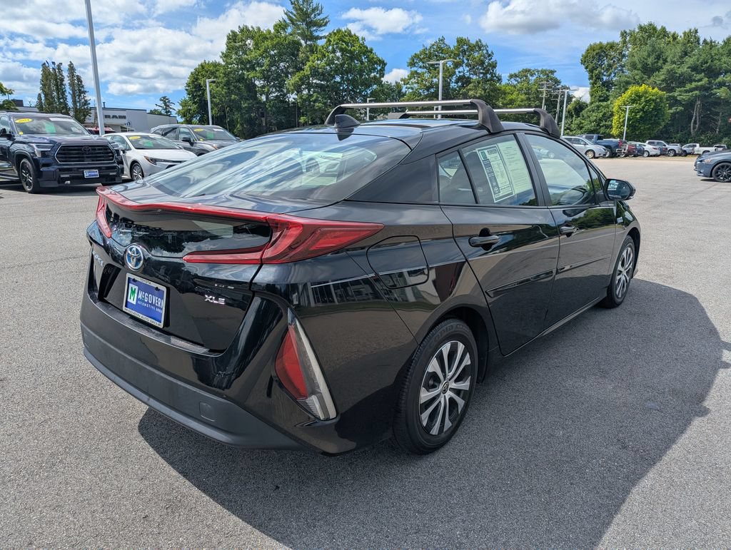 Used 2021 Toyota Prius Prime XLE FWD image 6