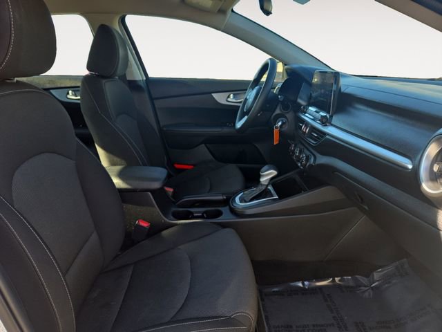 Used 2023 Kia Forte LXS image 15
